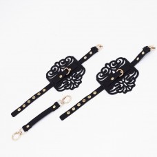 Черный фигурные оковы с золотистой фурнитурой Черный фигурные оковы с золотистой фурнитурой